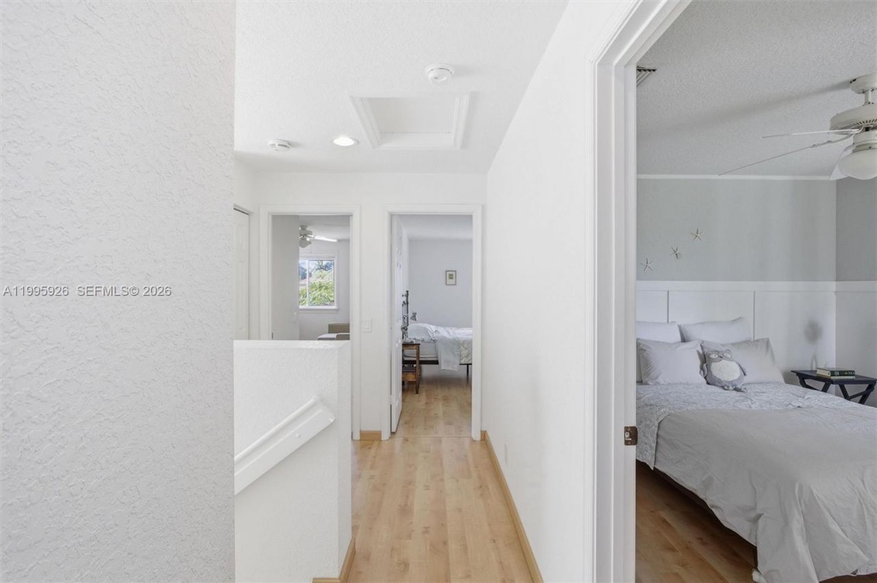 1326 Canary Island Dr, Weston, FL 33327 Photo