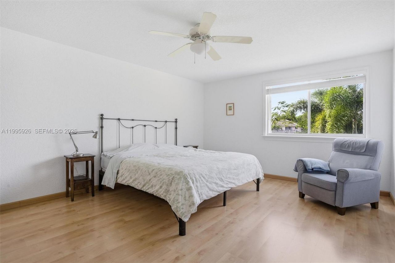 1326 Canary Island Dr, Weston, FL 33327 Photo