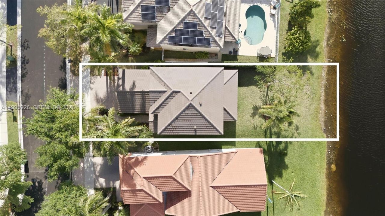 1326 Canary Island Dr, Weston, FL 33327 Photo