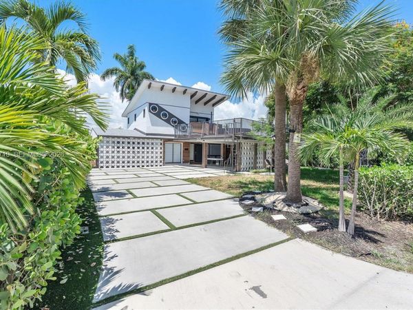 3375 NE 20th Ave , Oakland Park, FL 33306