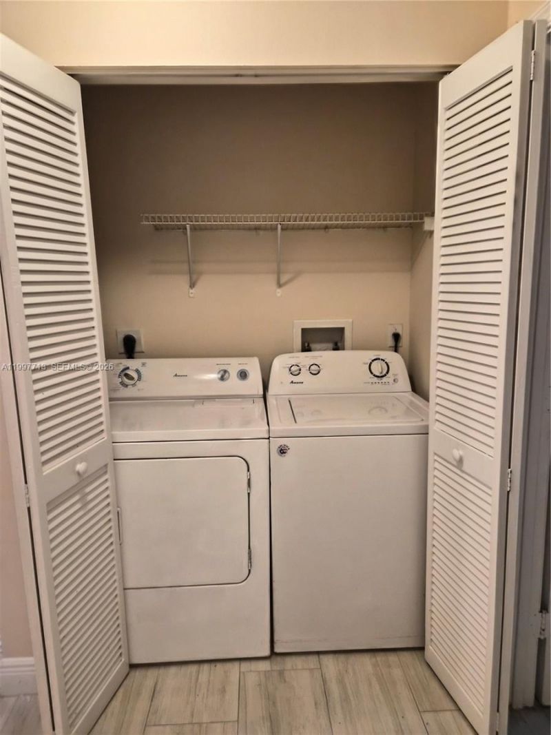 2488 NW 99th Way, Sunrise, FL 33322 Photo