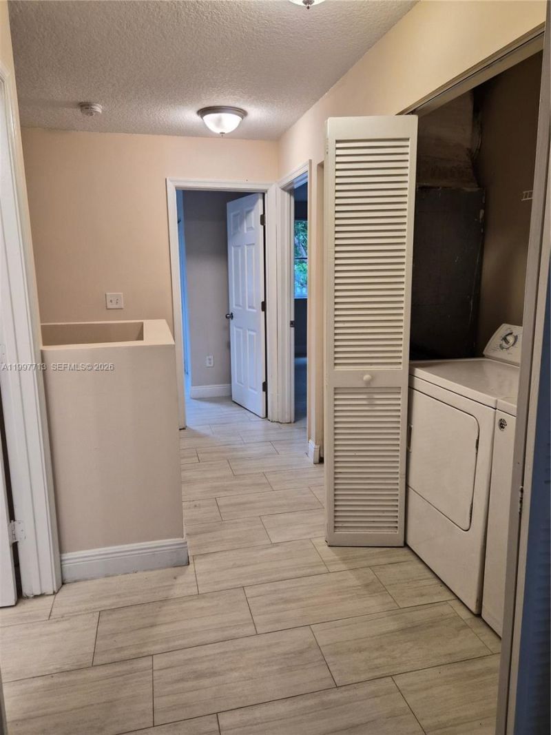 2488 NW 99th Way, Sunrise, FL 33322 Photo