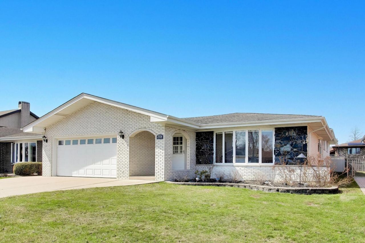 2936 Halifax Avenue , Westchester, IL 60154 Main Photo