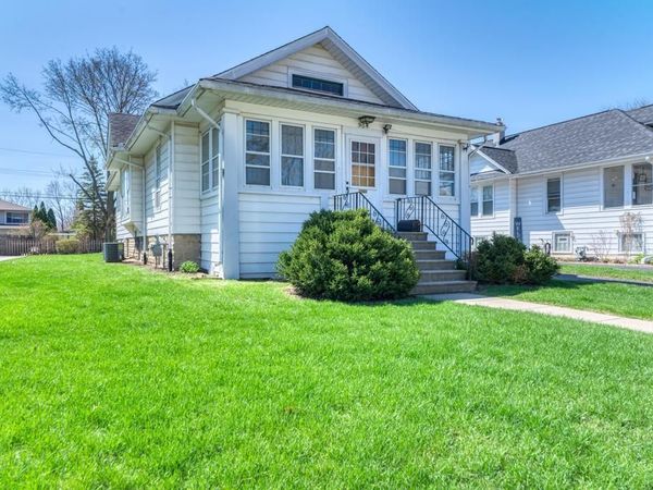 904 Caton Avenue , Joliet, IL 60435