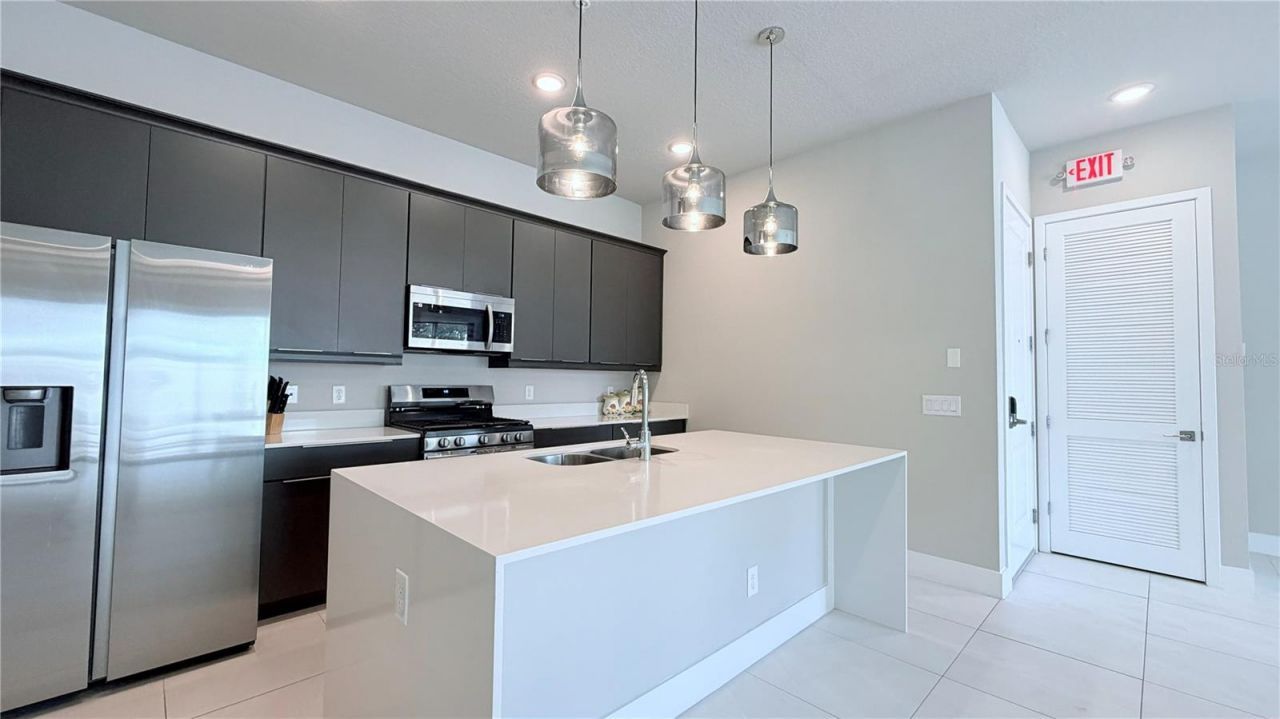 7760 Sandy Ridge Drive, Unit 116, Reunion, FL 34747 Photo