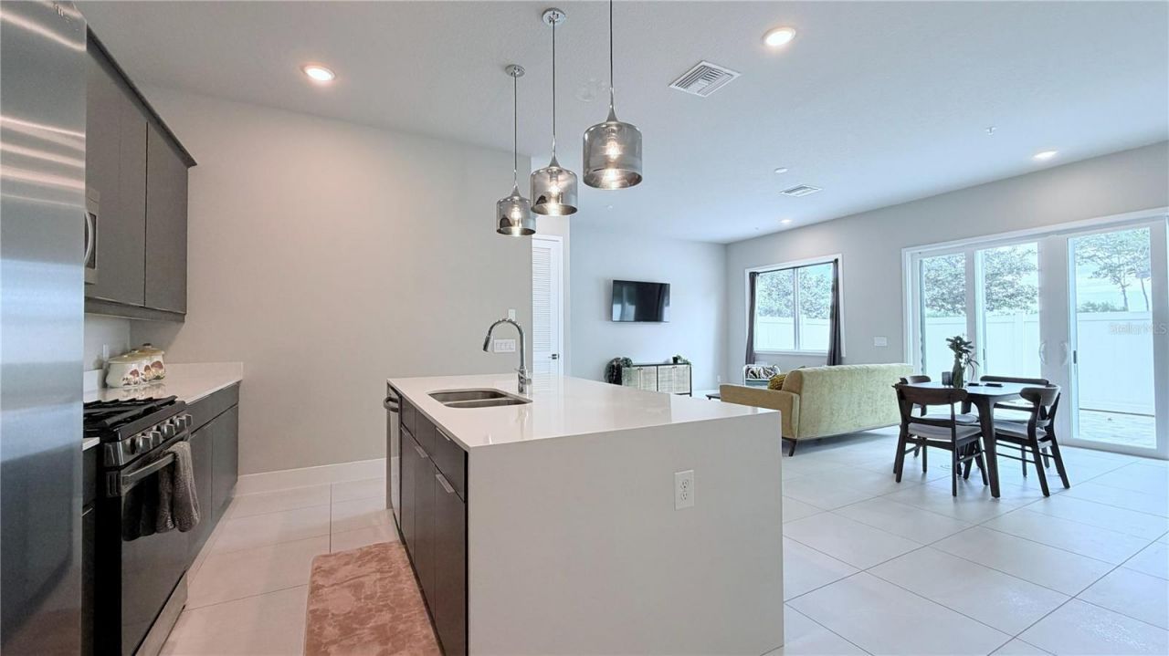 7760 Sandy Ridge Drive, Unit 116, Reunion, FL 34747 Photo