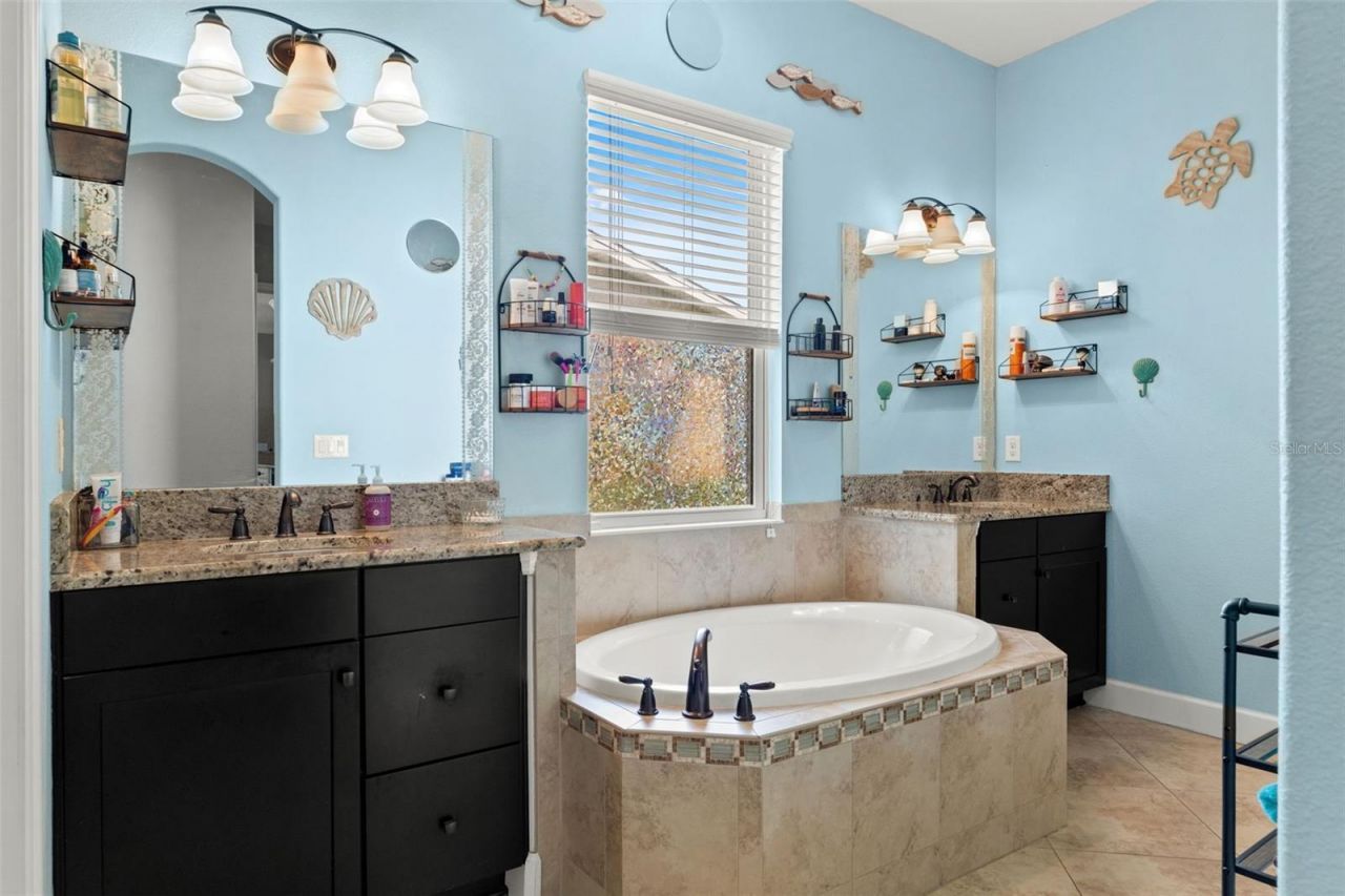 8853 Bella Vita Circle , Land O Lakes, FL 34637 Photo