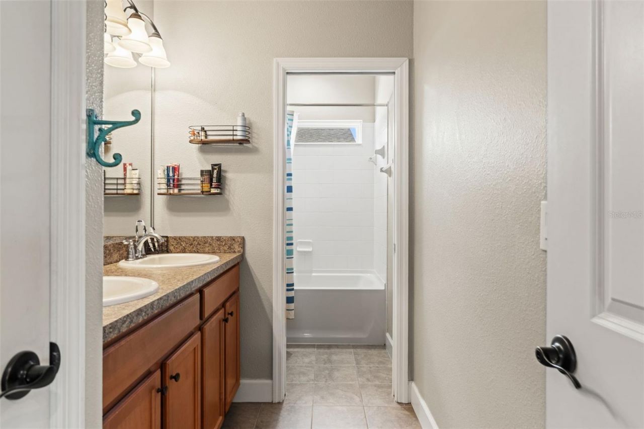 8853 Bella Vita Circle , Land O Lakes, FL 34637 Photo