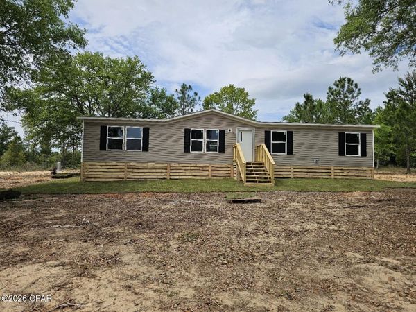 781 Bighorn Avenue, Alford, FL 32420