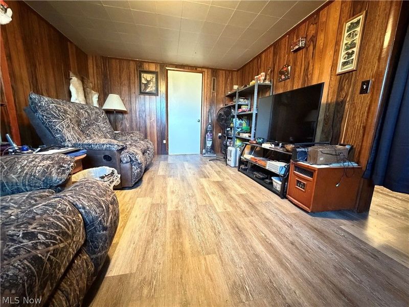 22179 Valley View Drive, West Lafayette, OH 43845 Photo 24