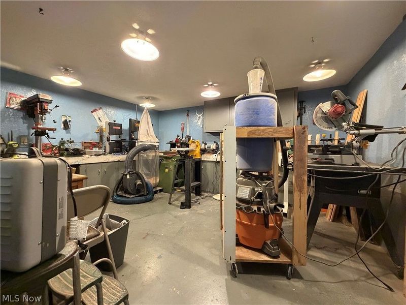 22179 Valley View Drive, West Lafayette, OH 43845 Photo 29