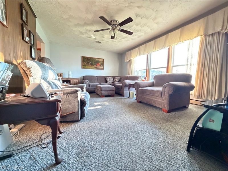 22179 Valley View Drive, West Lafayette, OH 43845 Photo 7