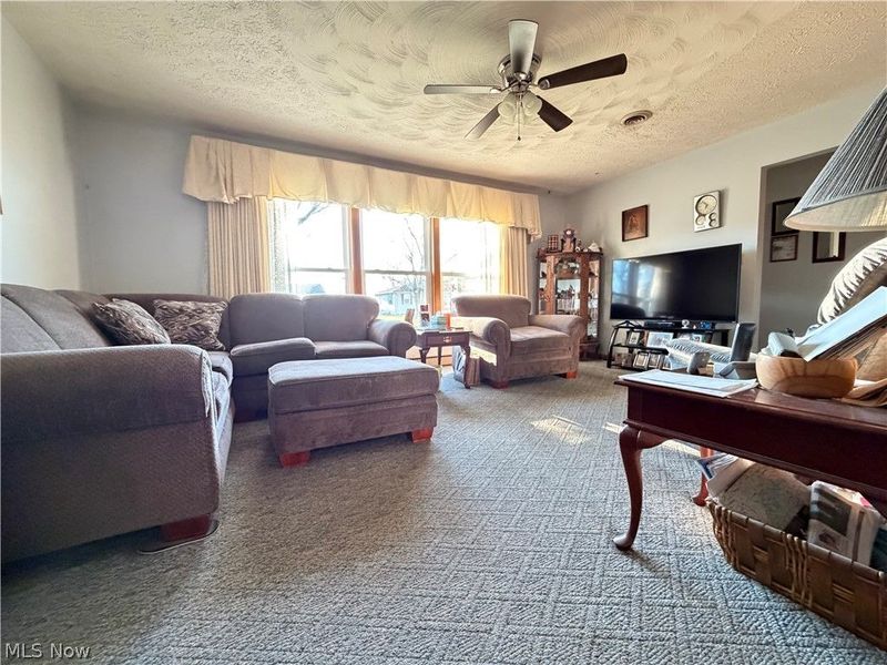 22179 Valley View Drive, West Lafayette, OH 43845 Photo 8