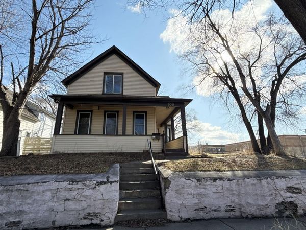 930 Albemarle Street, Saint Paul, MN 55117