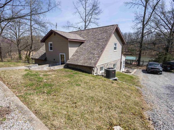 3030 Egyptian Hills Drive, Creal Springs, IL 62922