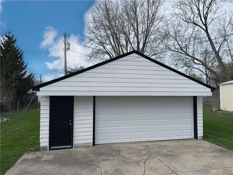 1310 N Court Street, Eaton, OH 45320 Photo 3