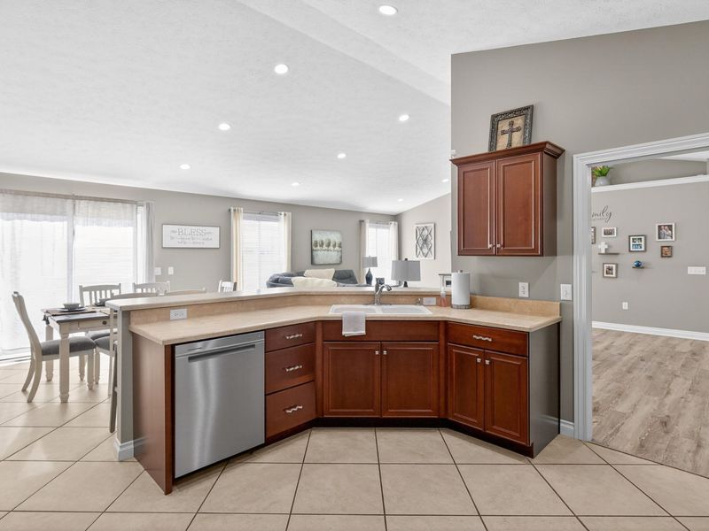 101 Cedarbrook Court, Anna, OH 45302 Photo 17