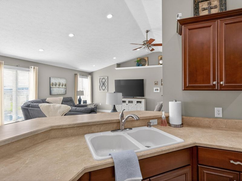 101 Cedarbrook Court, Anna, OH 45302 Photo 18