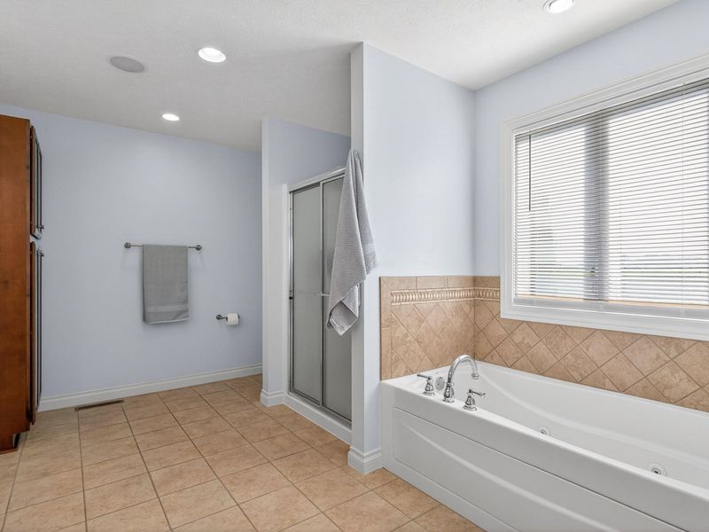 101 Cedarbrook Court, Anna, OH 45302 Photo 27