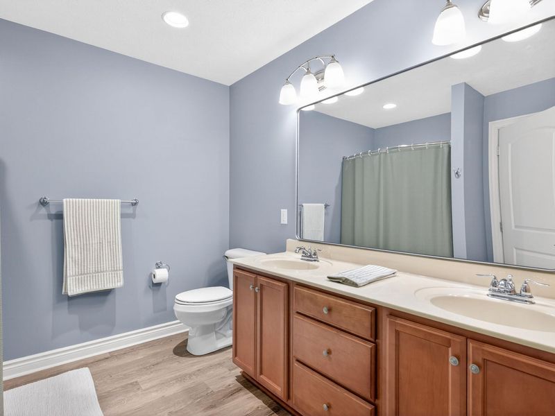 101 Cedarbrook Court, Anna, OH 45302 Photo 33