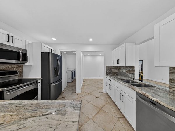 6194 Laurel Lane, Tamarac, FL 33319