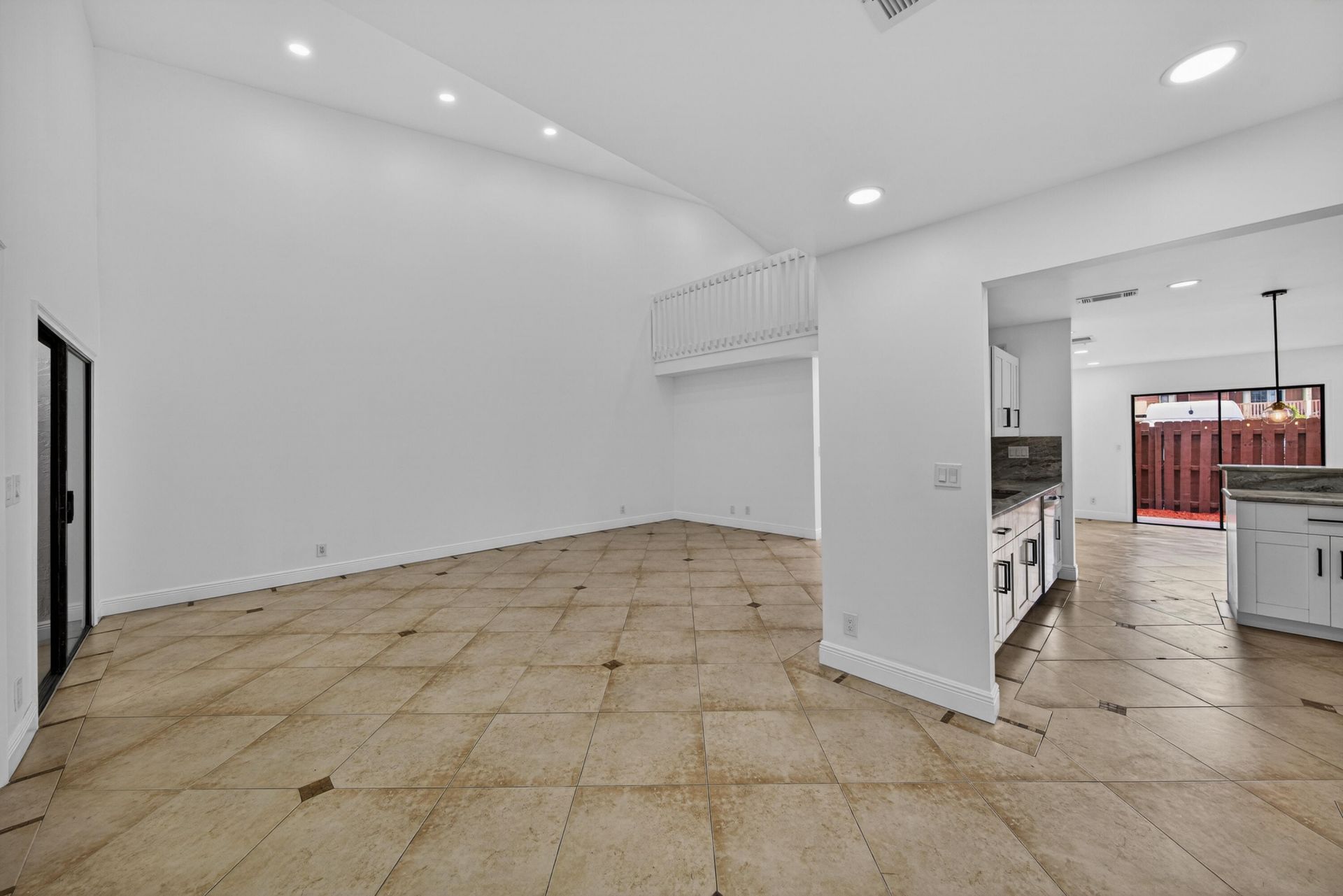 6194 Laurel Lane, Unit C, Tamarac, FL 33319 Photo