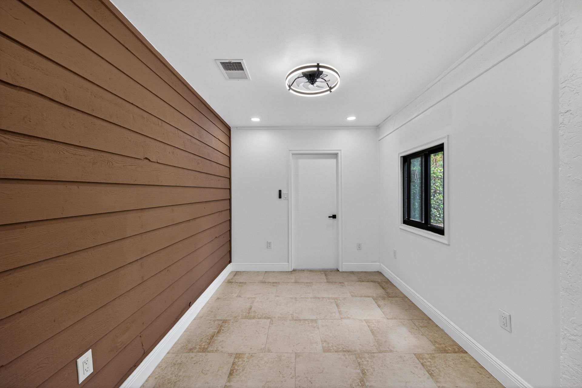 6194 Laurel Lane, Unit C, Tamarac, FL 33319 Photo