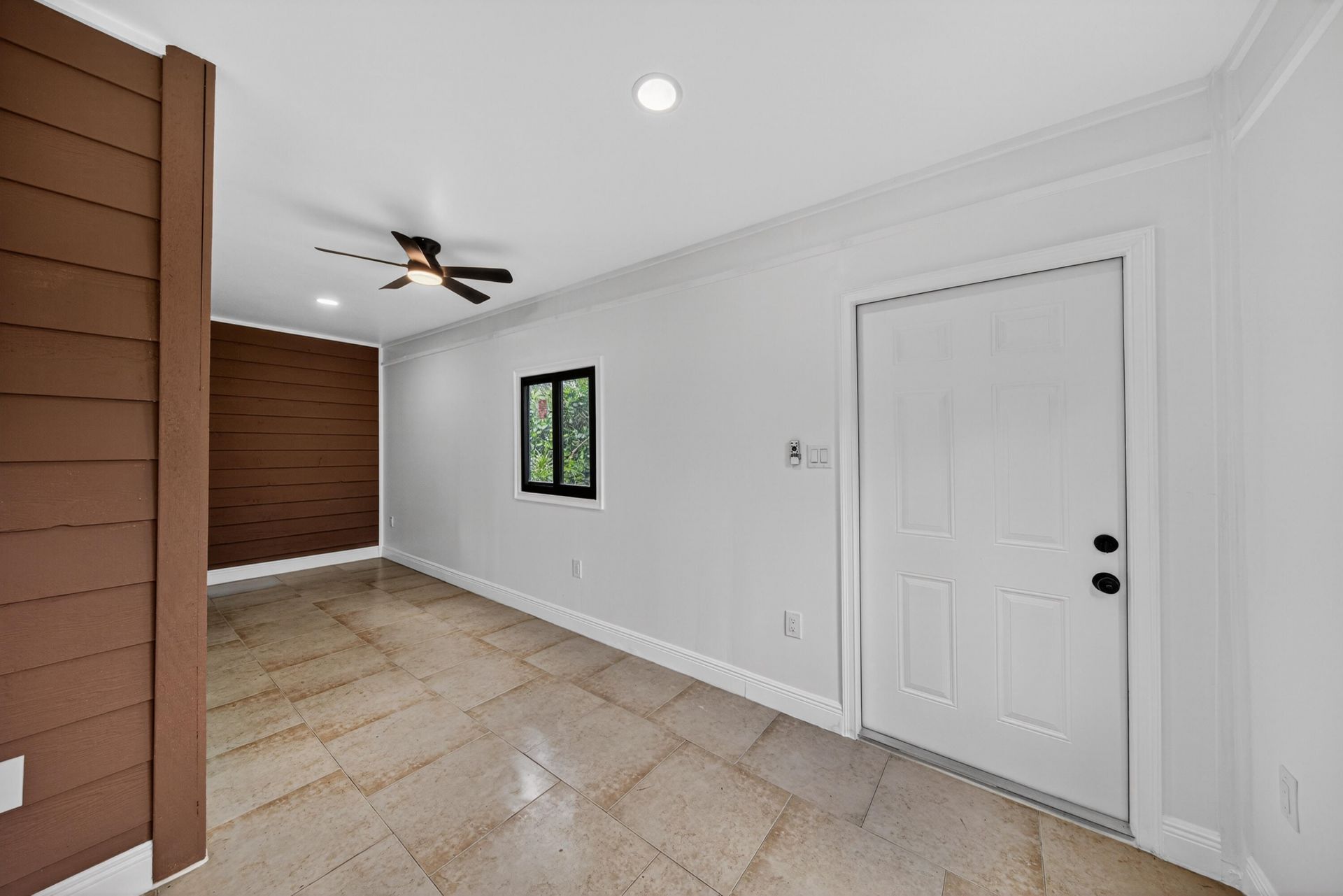 6194 Laurel Lane, Unit C, Tamarac, FL 33319 Photo