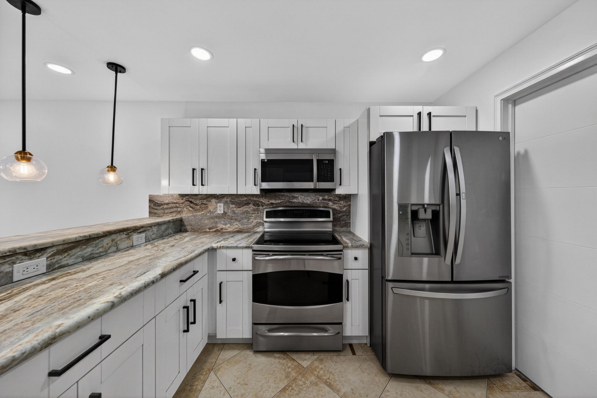 6194 Laurel Lane, Unit C, Tamarac, FL 33319 Photo