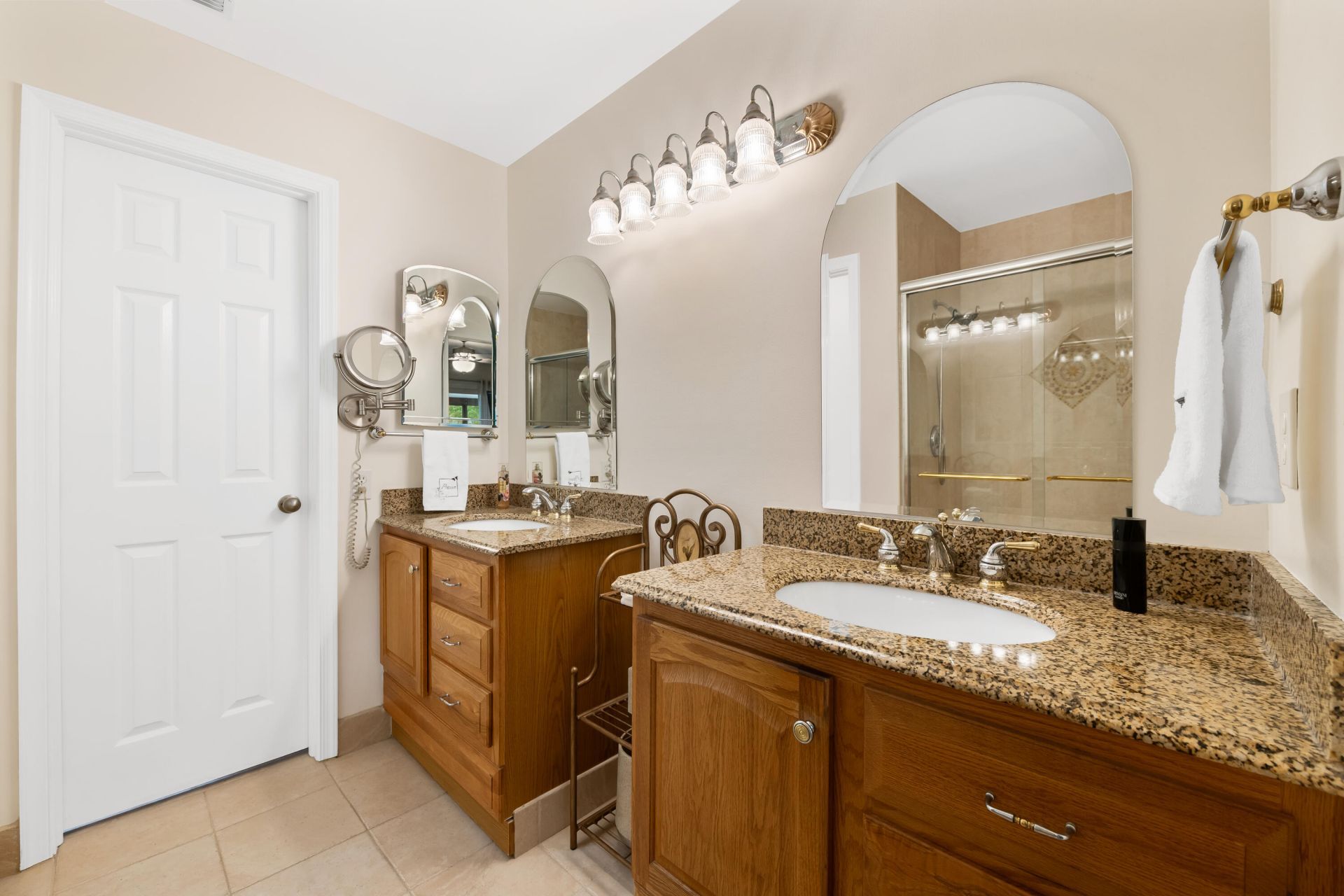 7438 S Pinewalk Dr Drive S, Unit 13-3, Margate, FL 33063 Photo