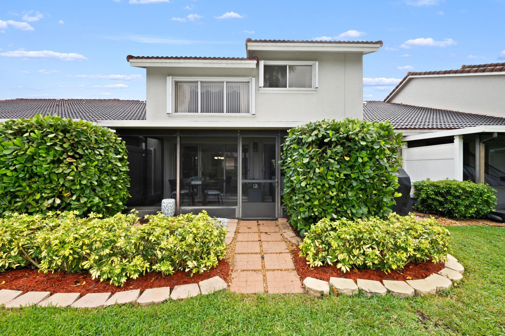 7438 S Pinewalk Dr Drive S, Unit 13-3, Margate, FL 33063 Photo