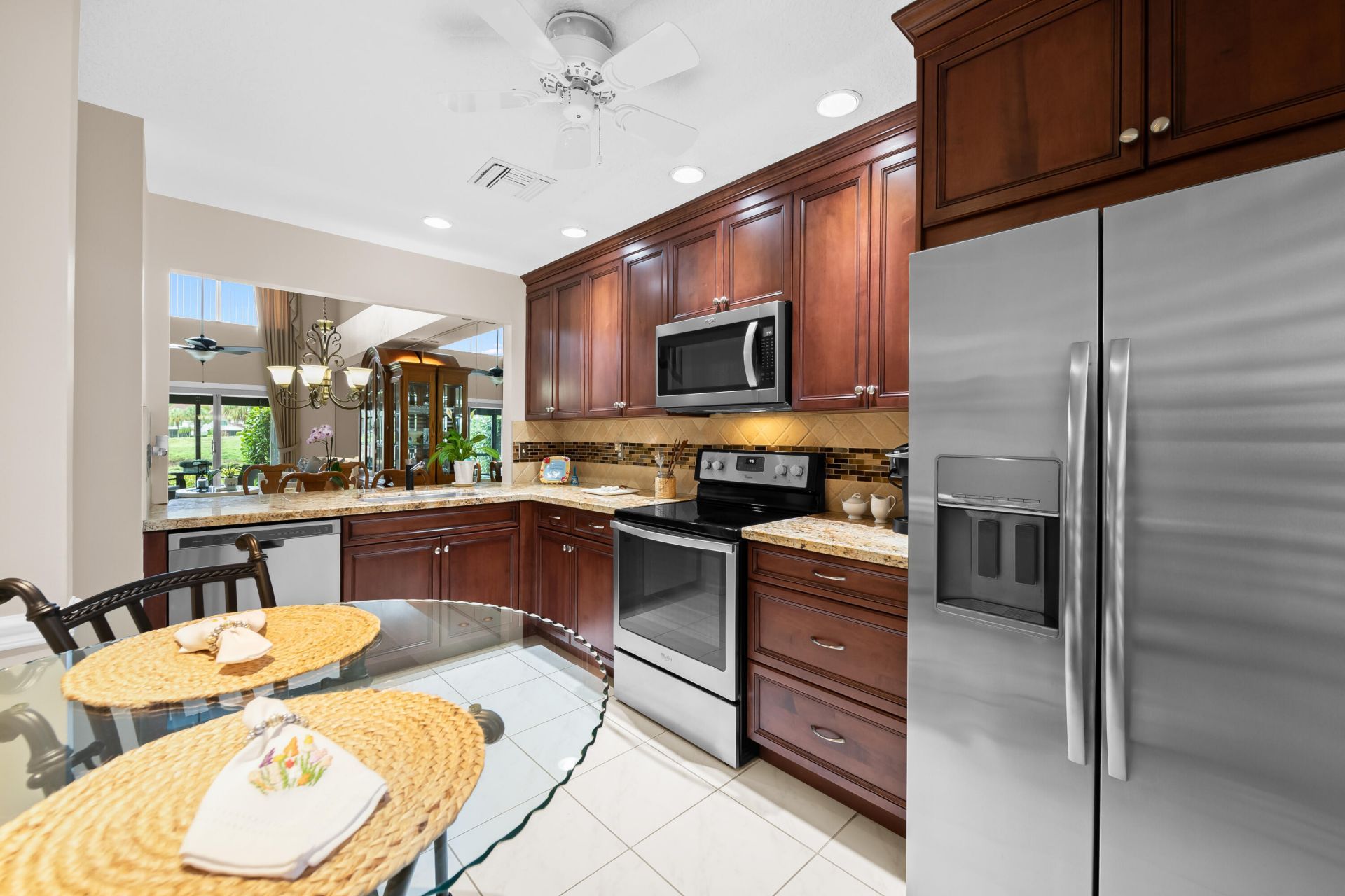 7438 S Pinewalk Dr Drive S, Unit 13-3, Margate, FL 33063 Photo