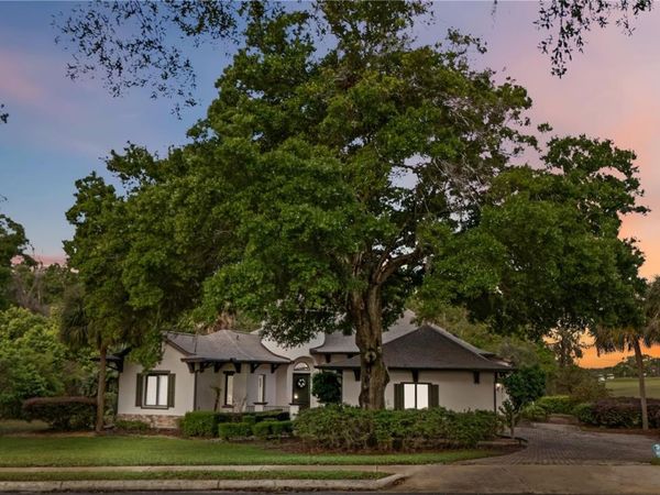 5204 GREENS DRIVE, LADY LAKE, FL 32159