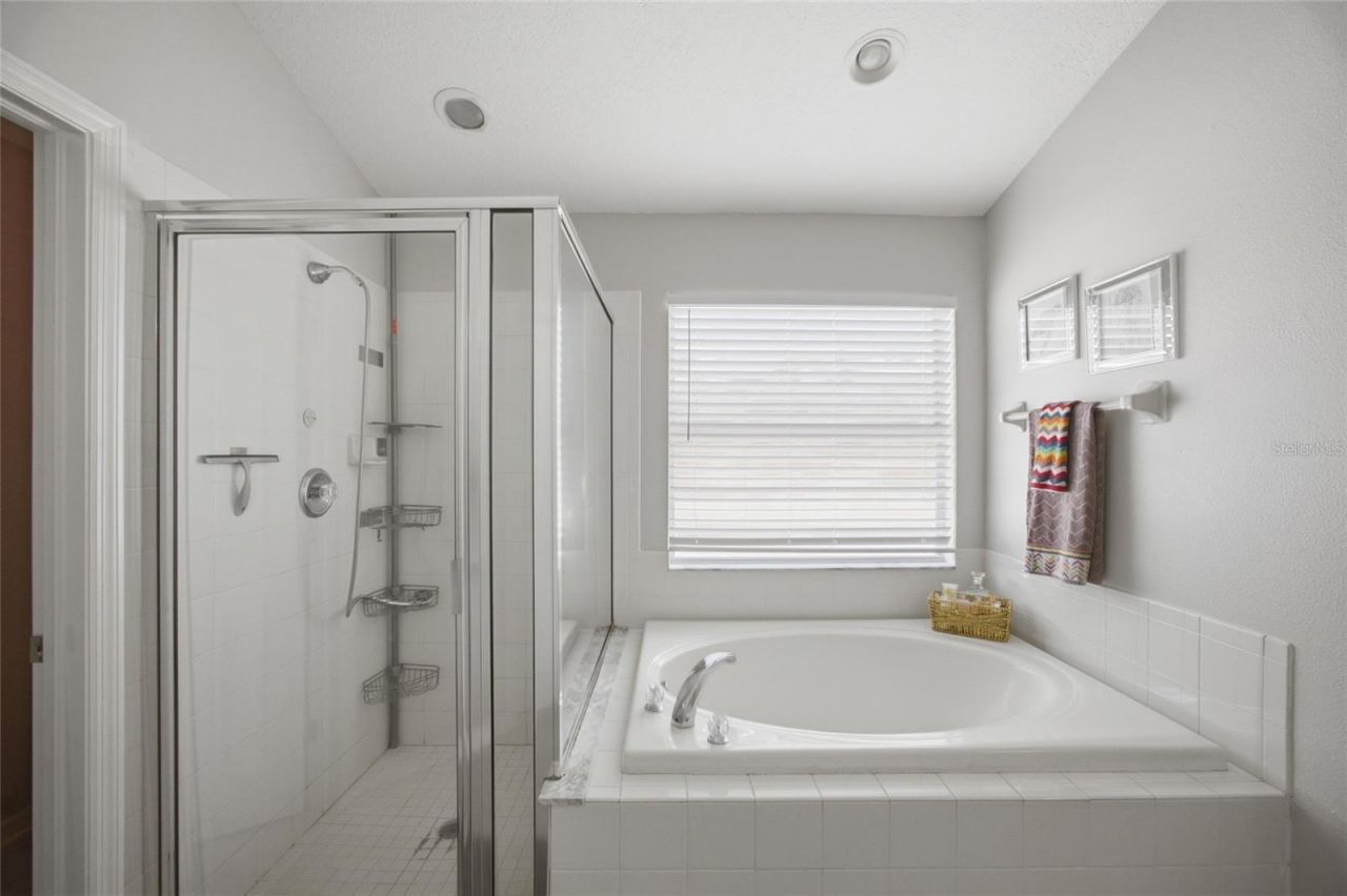 24927 Portofino Drive, Lutz, FL 33559 Photo