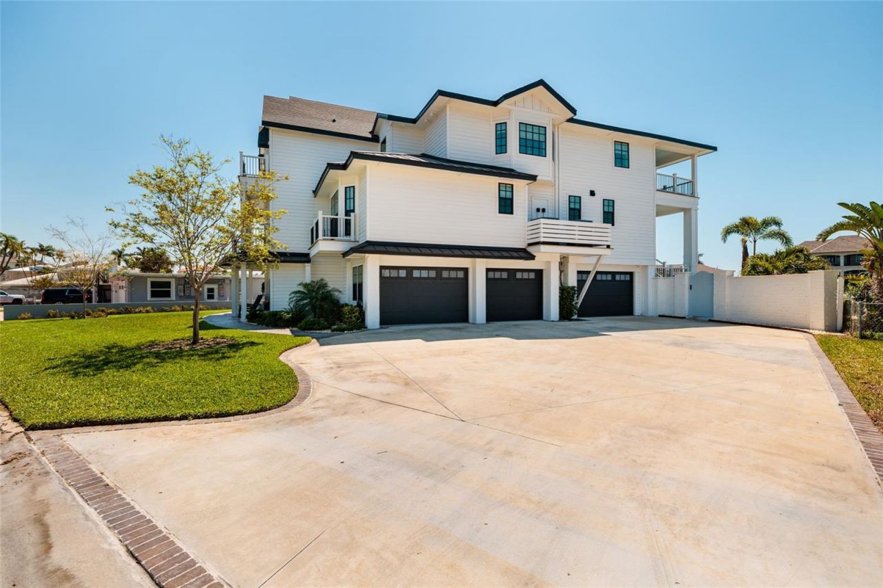 5408 Pali Way, Saint Pete Beach, FL 33706 Photo