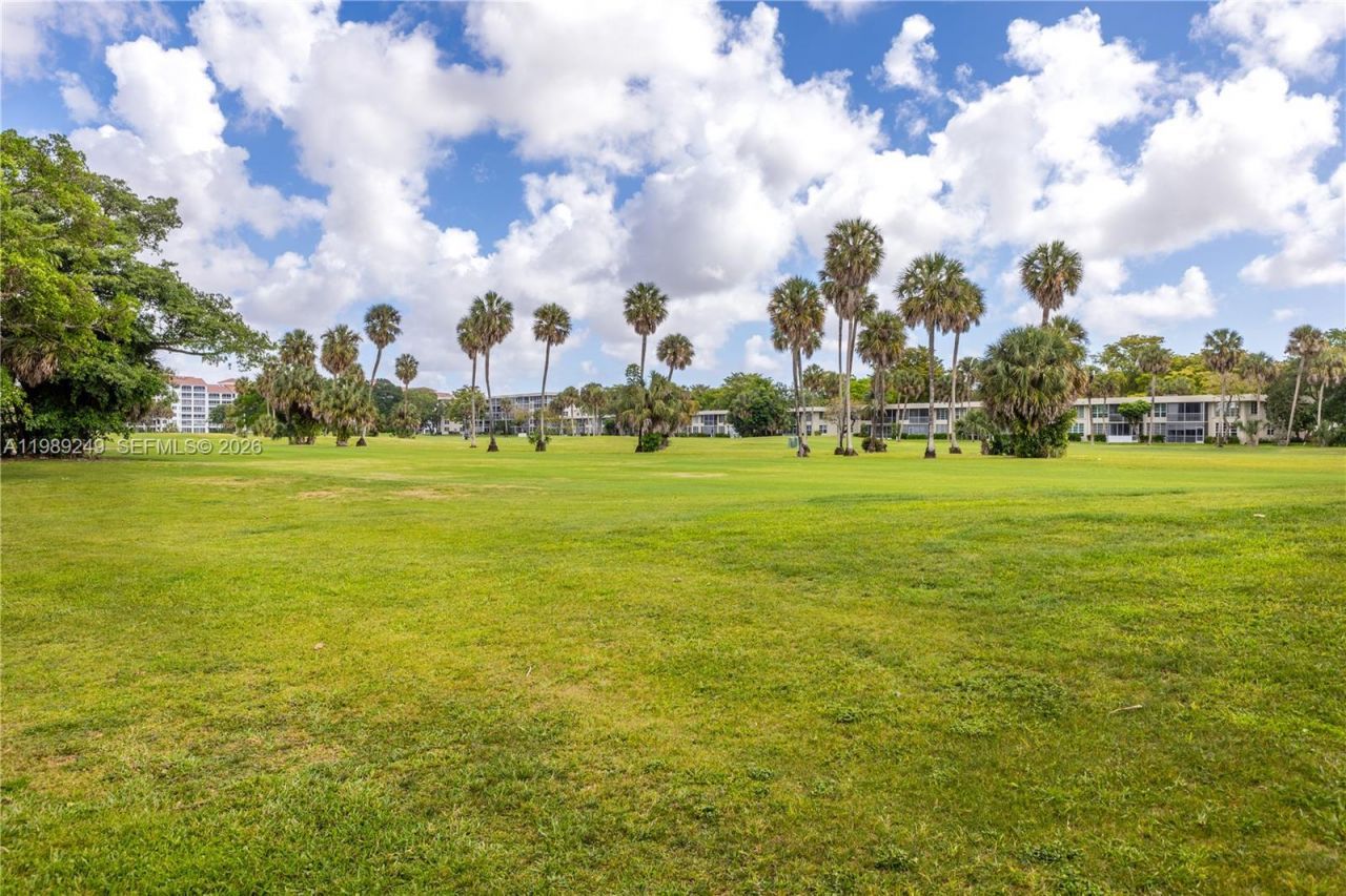 806 Cypress Grove Ln , Unit 111, Pompano Beach, FL 33069 Photo