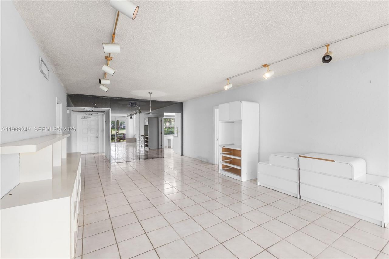 806 Cypress Grove Ln , Unit 111, Pompano Beach, FL 33069 Photo