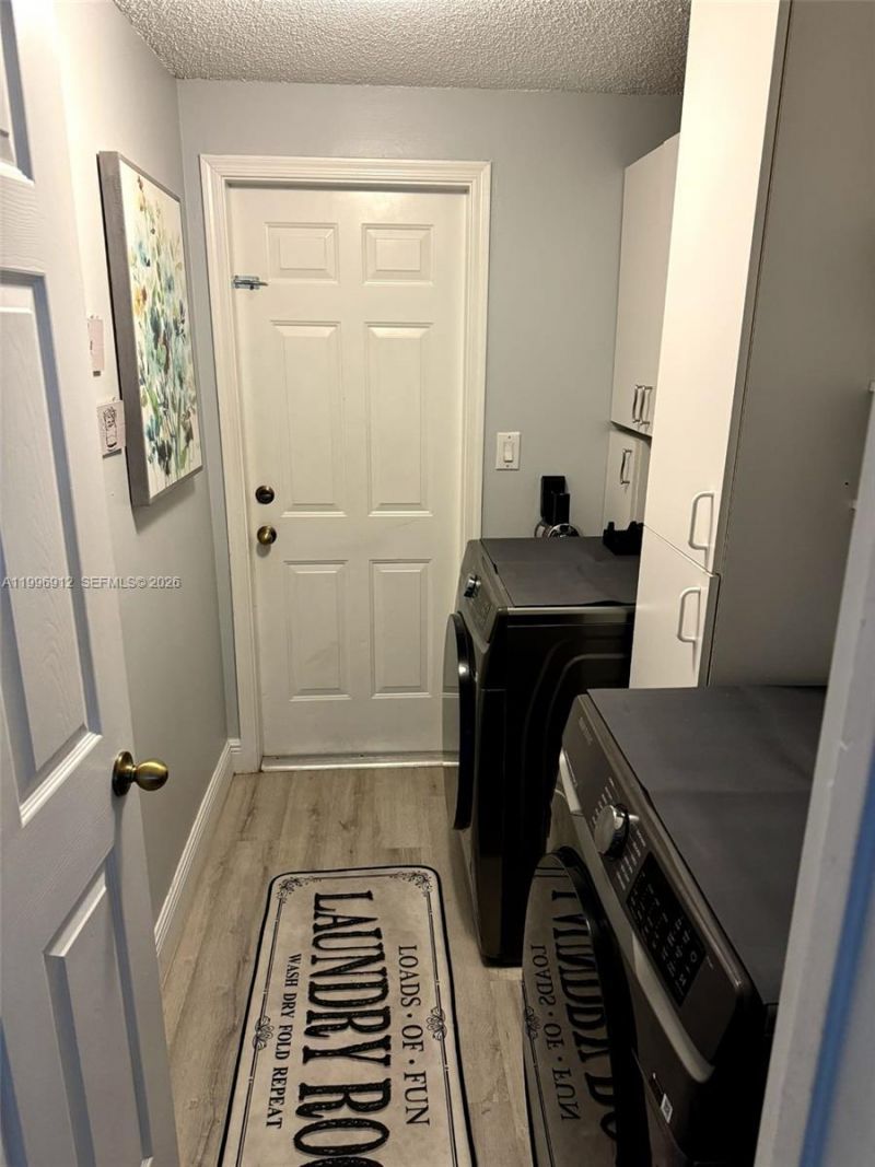 8353 SW 161st Pl, Miami, FL 33193 Photo