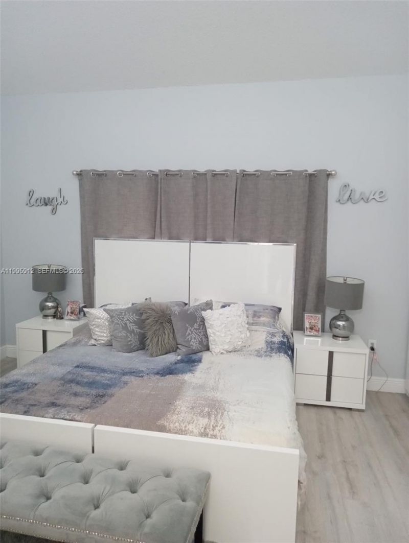 8353 SW 161st Pl, Miami, FL 33193 Photo