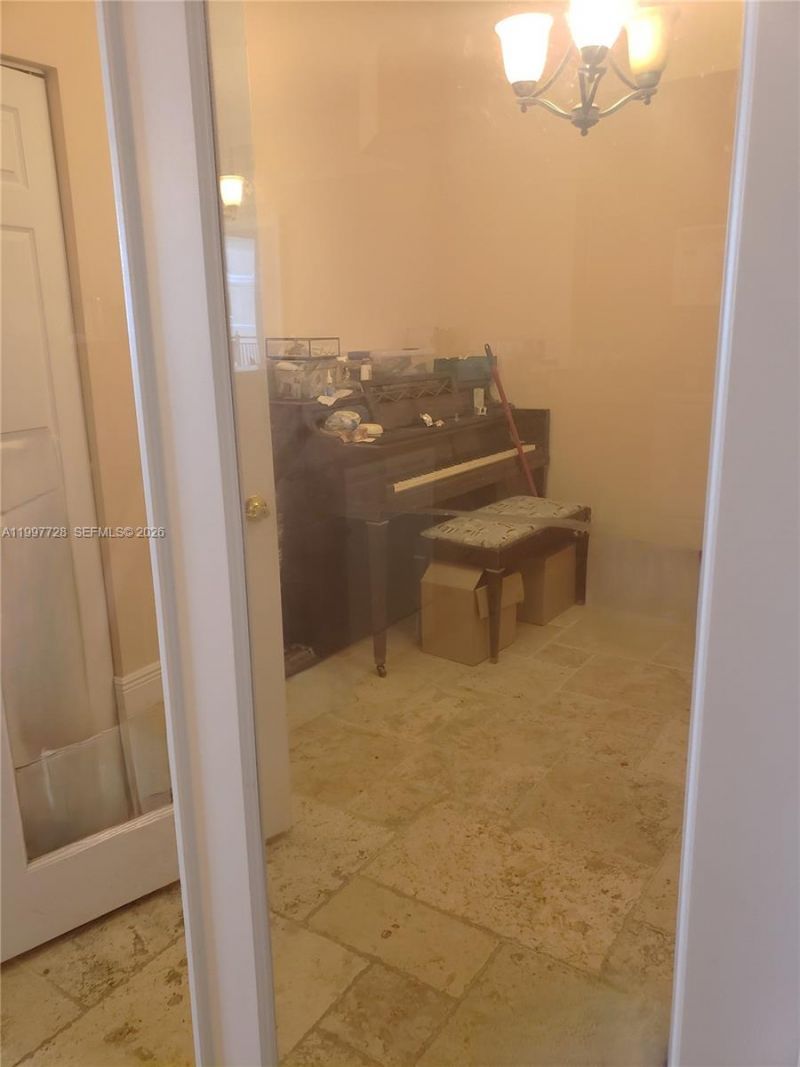 357 Almeria Ave, Unit 705, Coral Gables, FL 33134 Photo