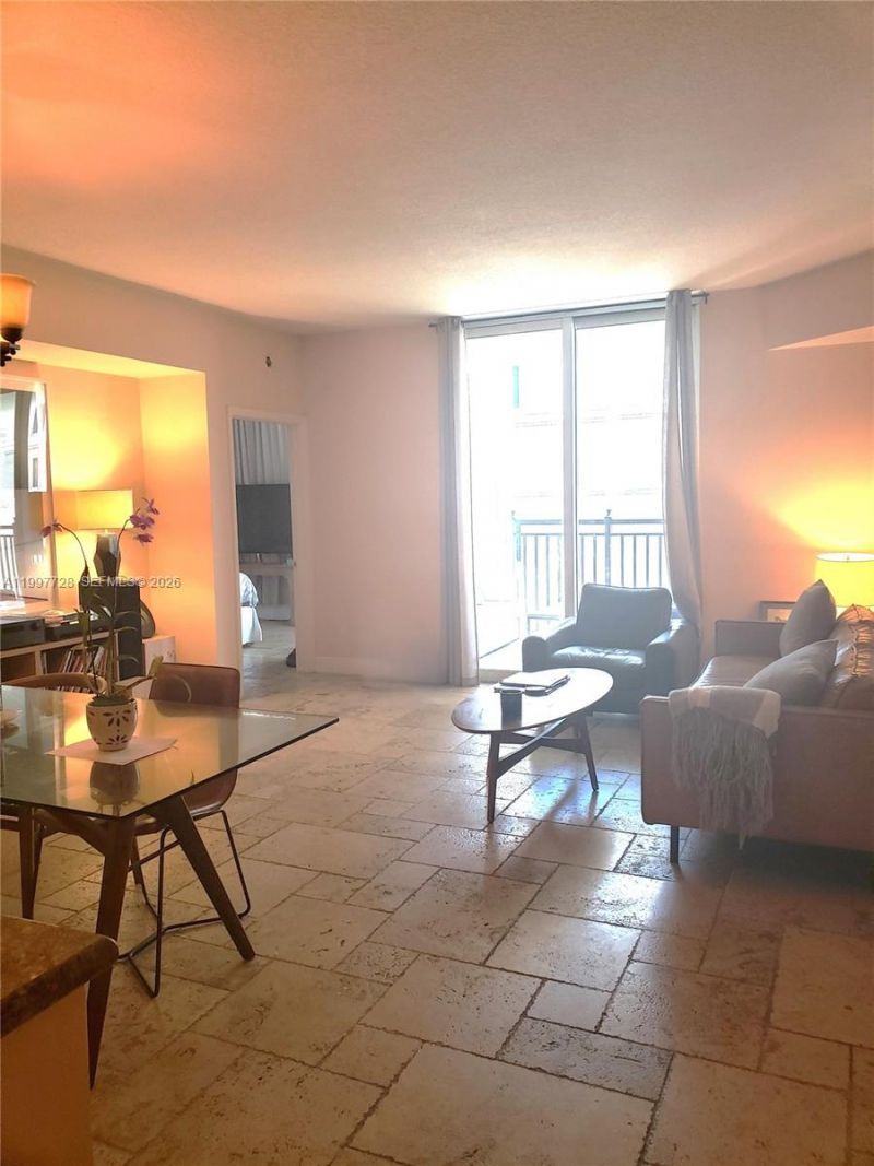 357 Almeria Ave, Unit 705, Coral Gables, FL 33134 Photo