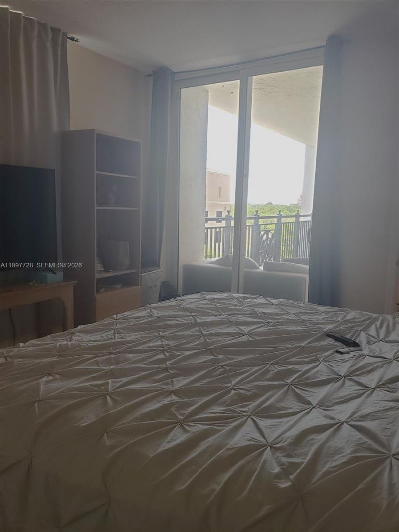 357 Almeria Ave, Unit 705, Coral Gables, FL 33134 Photo