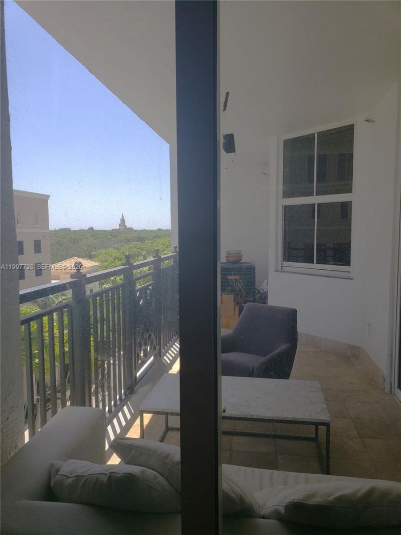 357 Almeria Ave, Unit 705, Coral Gables, FL 33134 Photo