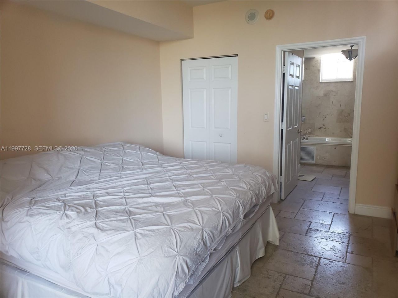357 Almeria Ave, Unit 705, Coral Gables, FL 33134 Photo