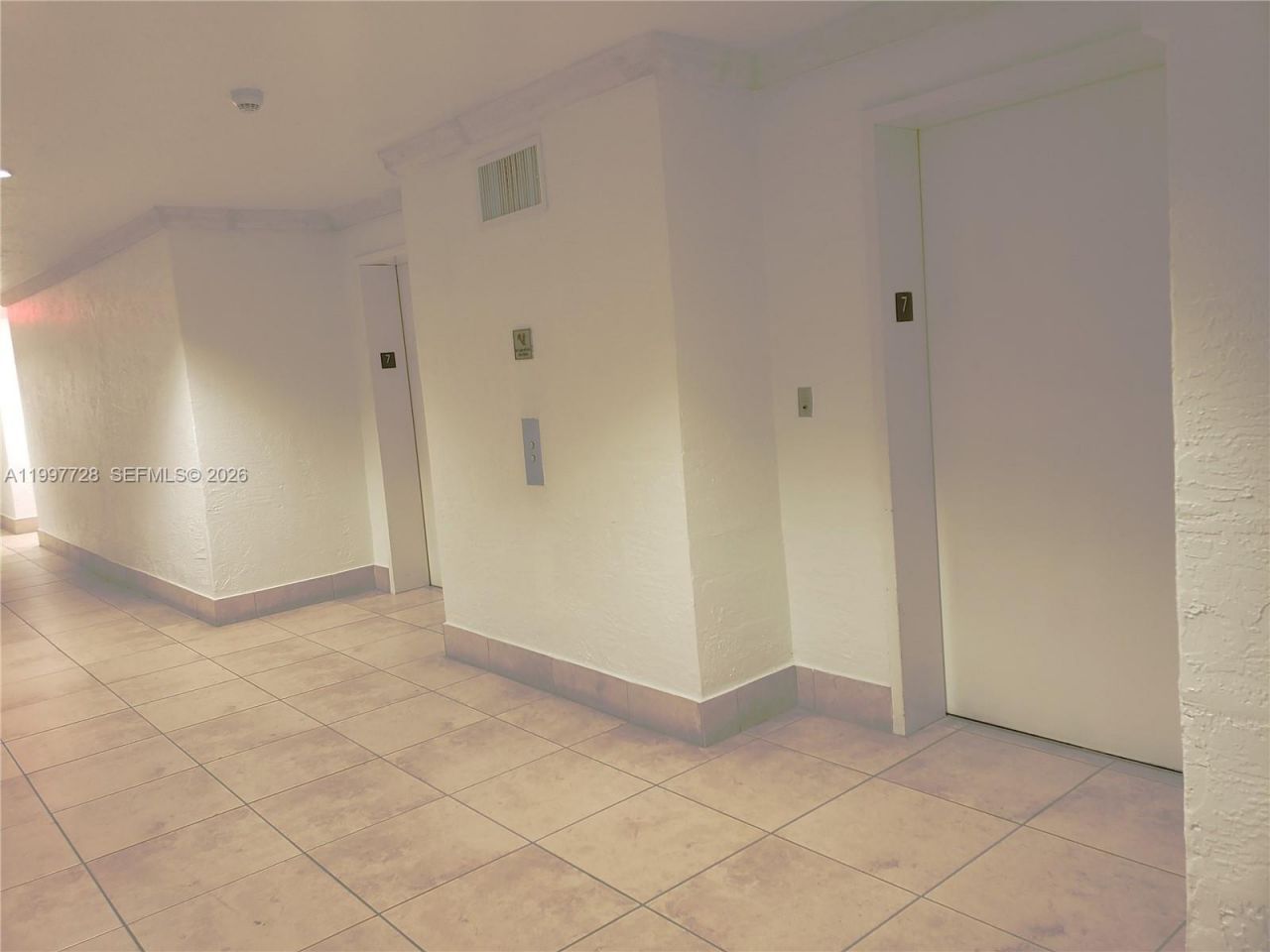 357 Almeria Ave, Unit 705, Coral Gables, FL 33134 Photo