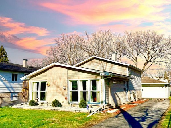 16637 Paulina Street , Markham, IL 60428