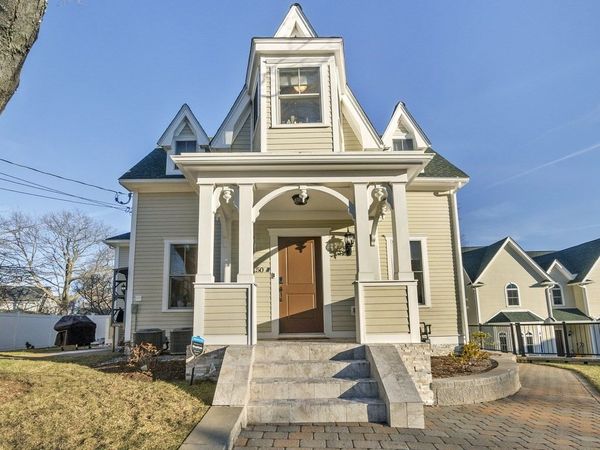 50 Rowe Street, Unit 1, Newton, MA 02466