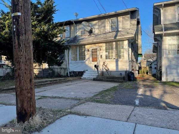 300 LINDEN AVENUE , OAKLYN, NJ 08107