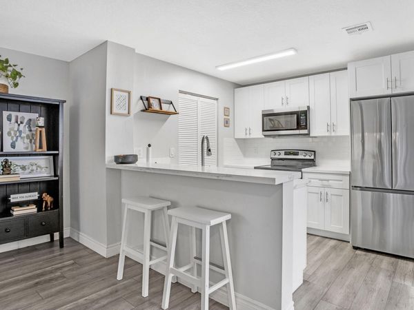 8033 NW 71st Court, Unit 8033, Tamarac, FL 33321