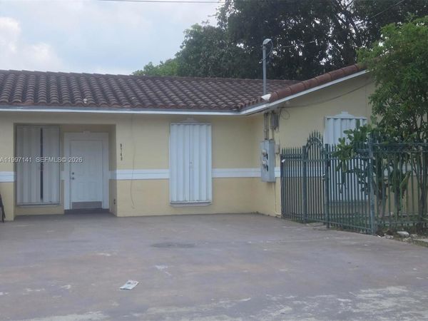 9740 NW 5th Ave, Miami, FL 33150